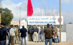 وجدة :      الجزائر تفرج عن 25 مغربيا عبر حدود زوج بغال