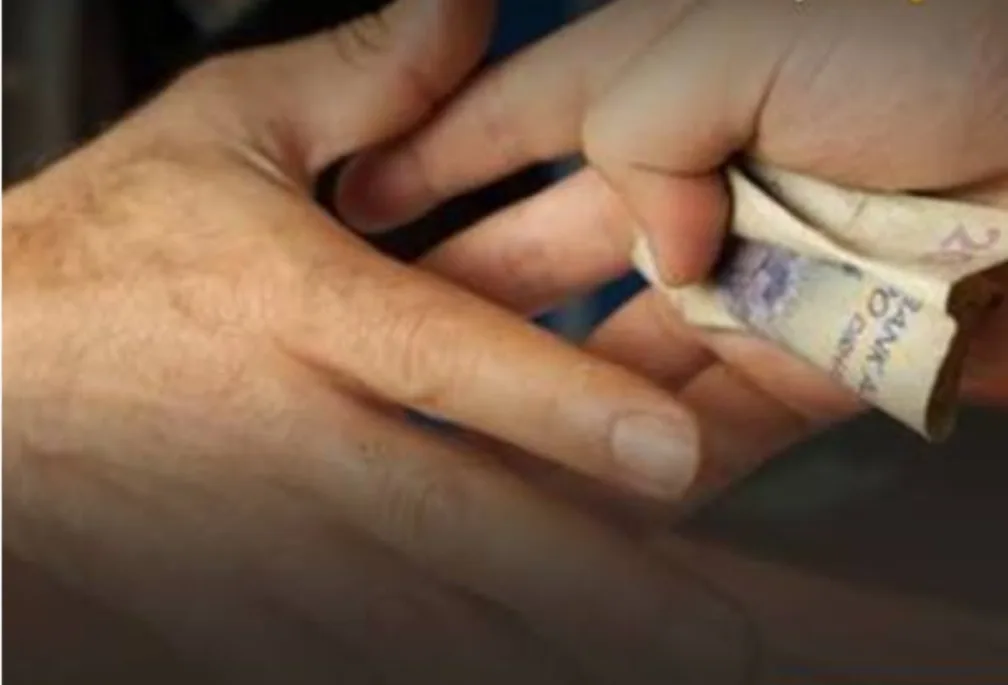 الحسيمة :  حين تتحول الصفحات إلى أدوات للارتزاق والابتزاز … من يحمي أخلاقيات الإعلام؟