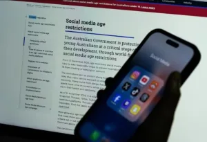 أستراليا تُطفئ شبكات التواصل في وجه القاصرين … جدل واسع وطرق التفاف تنتشر بين المراهقين
