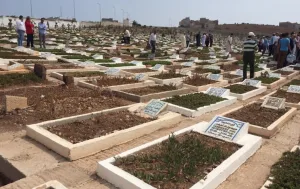 الناظور :    مقبرة سالم … روائح كريهة تنبعث من أسفل الأرض وإهمال يحوّل حرمة الموتى إلى صرخة غضب بالناظور