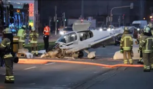 ألمانيا :     طائرة تهبط اضطرارياً في شارع مزدحم بمنهايم