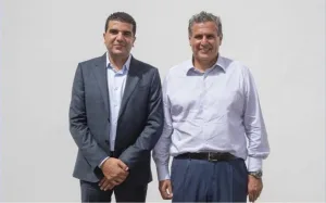 هوار يعبث بالحمامة في وجدة … هواتف مقطوعة وفضيحة تنظيمية تُفجّر غضب 450 مناضلاً حرموا من حضور لقاء أخنوش بالناظور