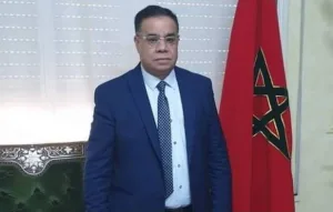 طنجة :    رئيس الغرفة الجهوية للصناعة التقليدية بالشمال يثير جدلاً خلال افتتاح مهرجان الحلاقة والجمال بمرتيل !