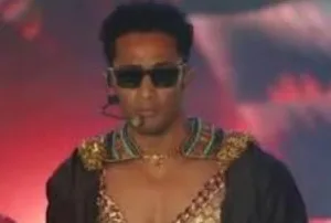 إفتتاح أمم إفريقيا بالمغرب … لماذا فضلوا مغني مصري تافه على أصوات فنانين مغاربة عالميين !؟