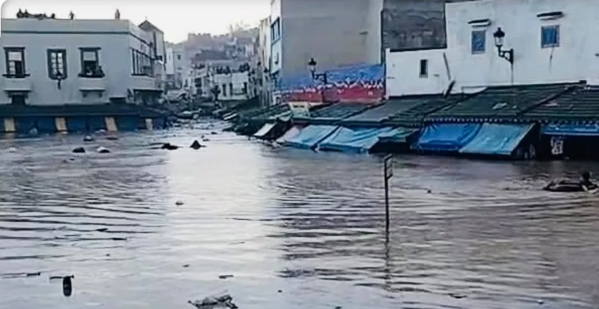 7 قتلى في حصيلة أولية ومفقودين … فيضانات آسفي تتسبب في خسائر بشرية ومادية كبيرة وتعليق الدراسة غدًا