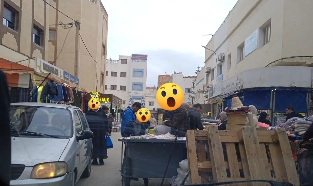 إمزورن :    فشل تحرير الملك العمومي يفجر اتهامات خطيرة بالتواطؤ والرشوة داخل السلطة المحلية