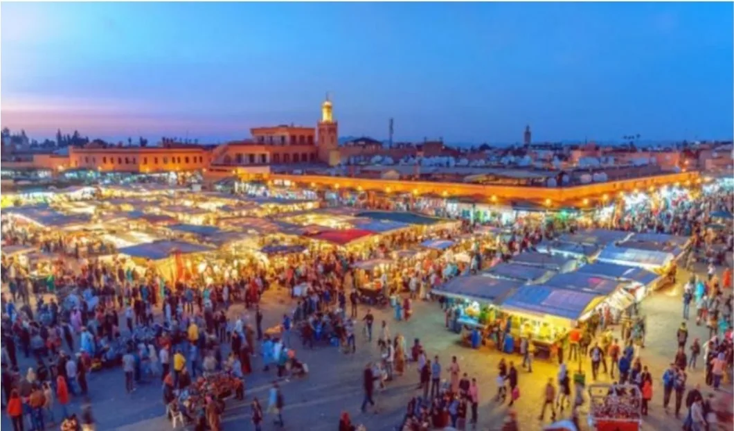 سنة استثنائية للسياحة المغربية :     أرقام قياسية تلوح في الأفق قد تتجاوز 13 مليار دولار