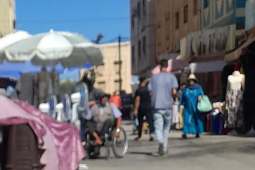 إمزورن :      تواطؤ السلطة والجماعة والانتقائية في تحرير الملك العمومي تثير غضب السكان وتكشف فوضى الاستغلال غير القانوني