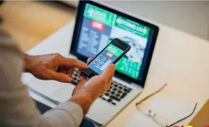 الشرطة المغربية تحقق مع 36 مؤثرا عبر وسائل التواصل الاجتماعي بسبب الترويج للقمار