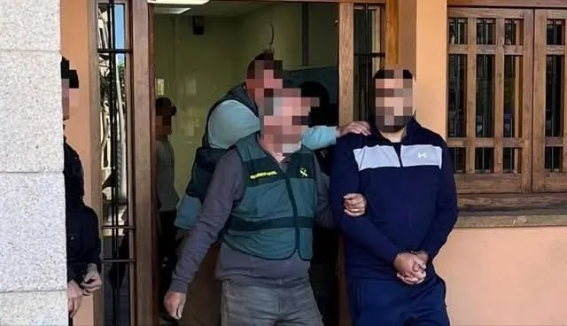 إسبانيا: توقيف رجل في خيرونا بموجب أمر من الإنتربول لتورطه في احتيال مالي كبير في المغرب