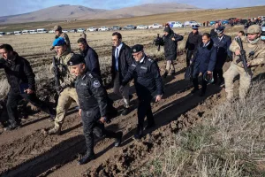 مصرع رئيس الأركان الليبي وعدد من كبار الضباط في حادث تحطم طائرة بتركيا