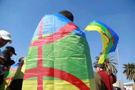 بعد تصريحات “العروبي” ويحمان التافهة … هوية الأمازيغ وهم الأغلبية الساحقة لسكان المغرب رغم تعريبهم بين حملات التشكيك وصمود الوعي