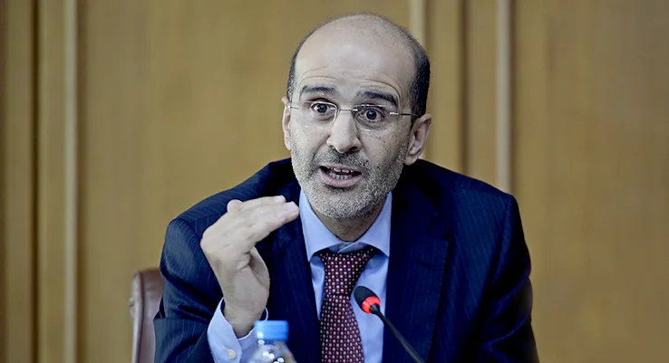 الأزمي: خرجات وهبي غير بريئة وتأتي كلما اشتد الضغط على الحكومة.. ولا يجب أن يلهينا عن معركة الفساد