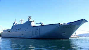 إسبانيا تعزز قوتها البحرية ببناء سفينتين هجوميتين جديدتين مزودتين بالمروحيات والطائرات النفاثة