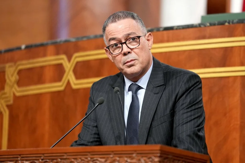 لقجع يثير جدلا بتصريحه حول استمرارية تحصيل الضرائب وعدم تقادمها