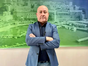 إسبانيا تُظهر قوتها العسكرية في سبتة ومليلية.. و“فوكس” يعتبرها رسالة سيادة موجهة للمغرب