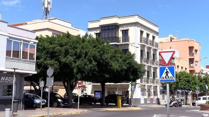 توقيف رجل أعمال في مليلية بتهمة استغلال عمال مغاربة في ظروف قاسية