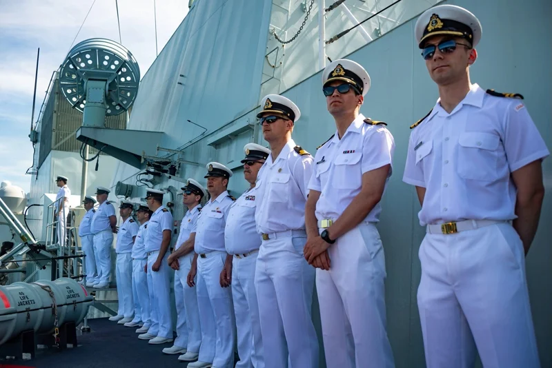 إيران ترد على أوتاوا بتصنيف البحرية الكندية “منظمة إرهابية”