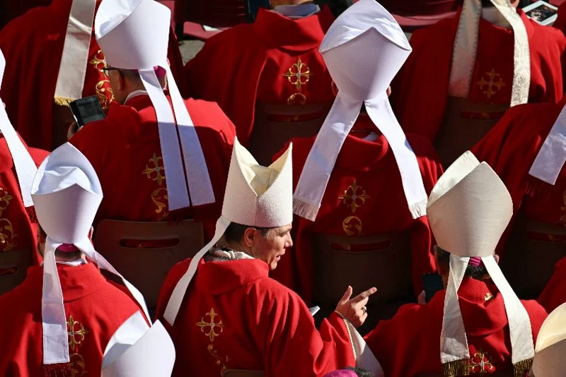 البابا ليو الرابع عشر يفتتح مسار بابويته بدعوة عالمية للصلاة والتشاور