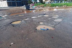 أمطار الخير تكشف هشاشة البنية التحتية بالمحمدية وسكانها يطالبون بإصلاح عاجل للشوارع المتضررة