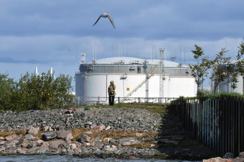 الاتحاد الأوروبي يوافق على حظر واردات الغاز الروسي بحلول خريف 2027