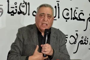 إدارة سجن العرجات تنفي دخول المحامي زيان في إضراب عن الطعام