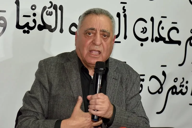 إدارة سجن العرجات تنفي دخول المحامي زيان في إضراب عن الطعام