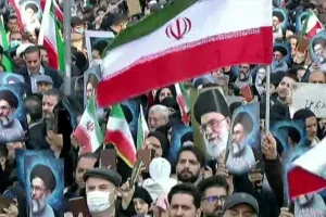 الصين تتوعّد بالرد بعد قرار ترامب فرض رسوم على الدول المتعاملة مع إيران