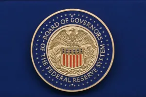 ترامب يصعّد الضغط على الاحتياطي الفدرالي مطالبا بخفض فوري وكبير للفائدة