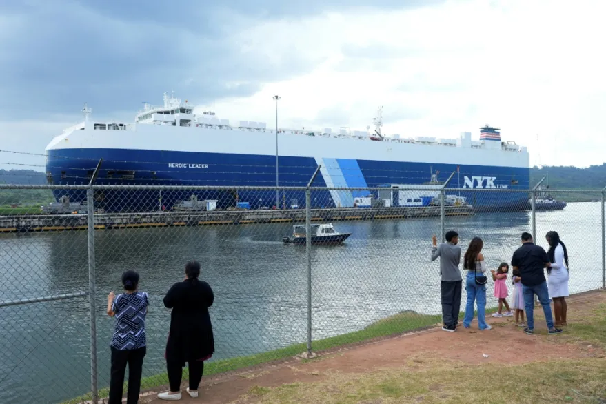 بنما تسحب امتياز موانئ القناة من شركة صينية وسط شدّ وجذب دولي