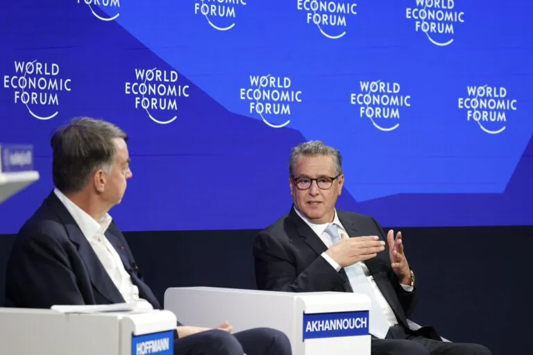 أخنوش من دافوس: مونديال 2030 رافعة لتحديث البنية التحتية وتعزيز التنمية بالمغرب