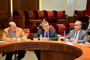 جدل برلماني حول مشروع قانون تنظيم مهنة العدول بين مخاوف المعارضة ودفاع الحكومة عن الإصلاح