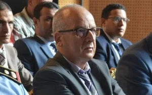 الناظور :    المدير الجهوي لجمارك الشرق حاضر فقط لفرض التوتر بميناء بني أنصار