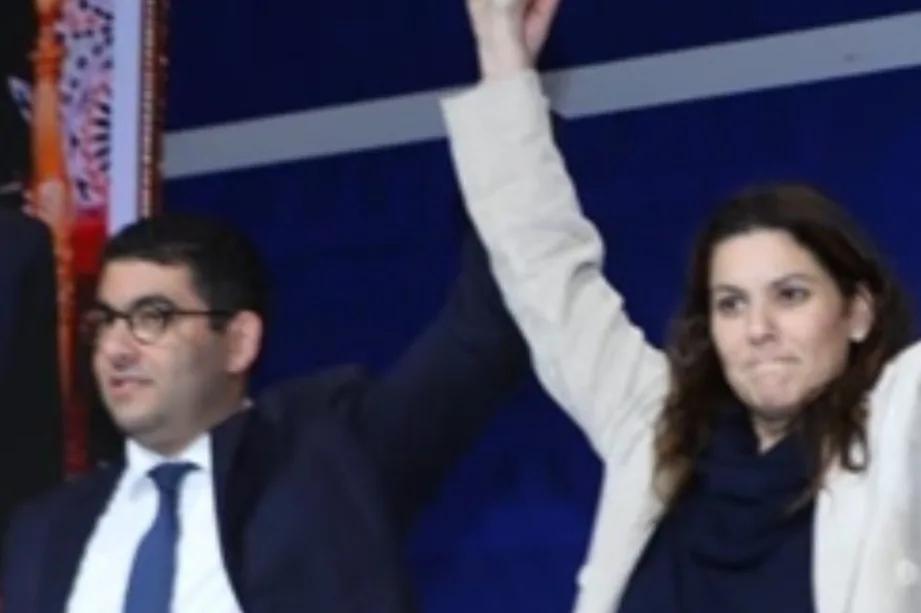 “الأصالة والمعاصرة” يحوّل الدين إلى ورقة انتخابية في الملاعب