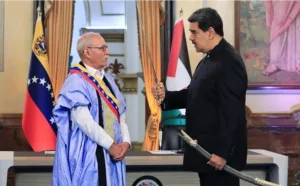 الرباط :   غوغاء باسم “التضامن” … وقفة لنصرة الديكتاتور مادورو تكشف وجوهًا اعتادت الاصطفاف ضد قضايا المغرب