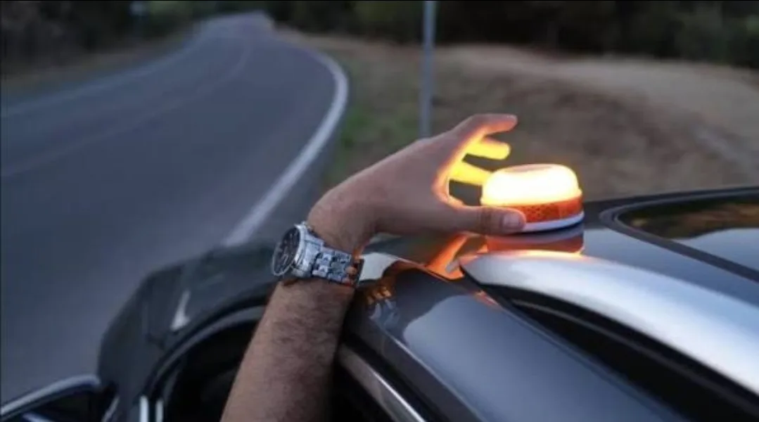 الحرس المدني الإسباني يحذر من الاحتيال بسبب العلامة المميزة V16 … المغاربة بين الحذر والغرامات