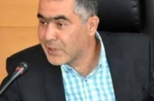 تفرسيت :     طريق آيت مدين يتوقف فجأة … والتنمية تأخذ إجازة مفتوحة بإقليم الدريوش !