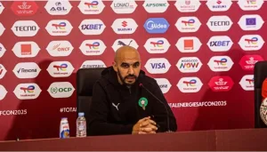 التشكيلة الرسمية التي سيلعب بها المنتخب المغربي ضد الكاميرون