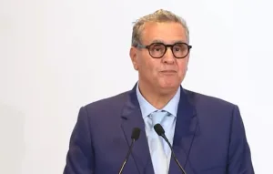 أخنوش يُشيد بما أسماه إنسجام فريقه الحكومي