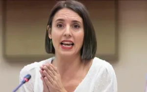 البرلمانية الإسبانية مونتيرو تنتقد دعم مدريد لمغربية الصحراء وتربطه بأمن جزر الكناري