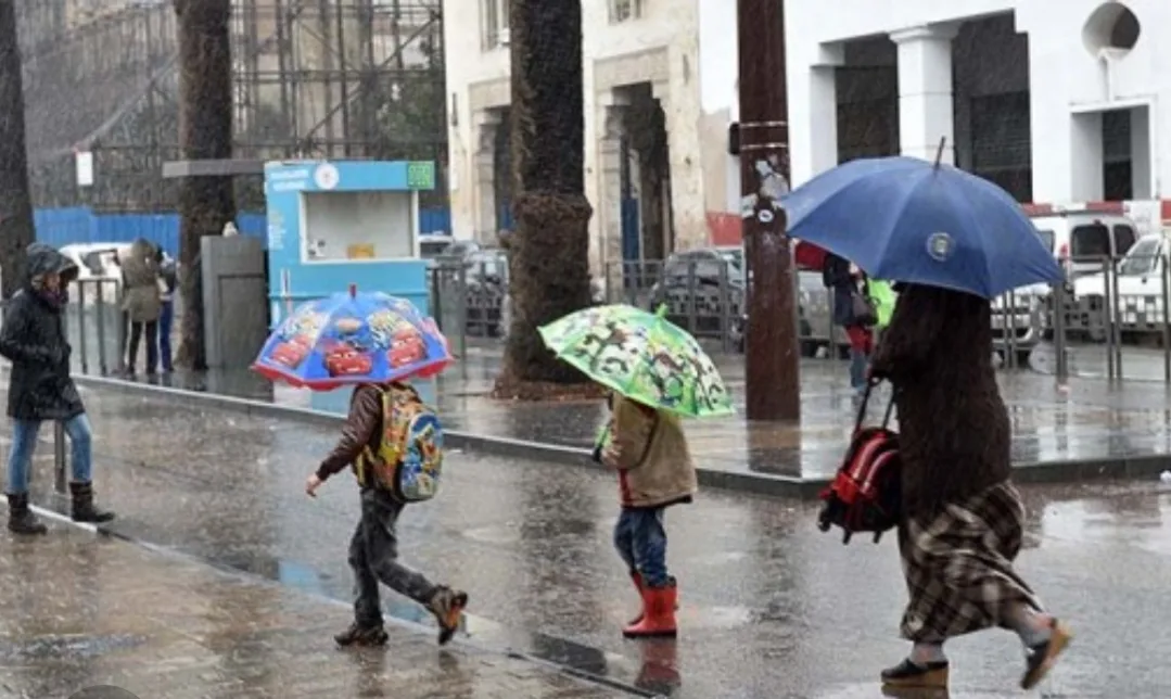 نشرة إنذارية :      أمطار قوية بالجهة الشرقية والشمال والأطلسين والسايس …!