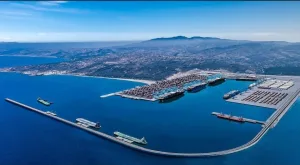 الناظور :     مرسى المغرب تعزز شراكاتها الاستراتيجية بدخول فاعل دولي إلى رأسمال محطة الحاويات بميناء الناظور غرب المتوسط