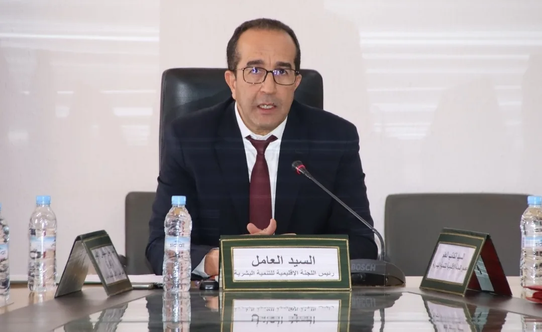 الحسيمة :     العمال العرضيون بجماعات الإقليم … خروقات بالجملة وتوظيفات إنتخابية ورقابة غائبة