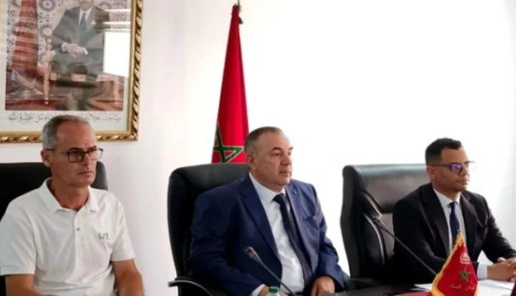 الحسيمة :      تحول غريب في الوضعية المالية لنواب رئيس جماعة بني بوعياش