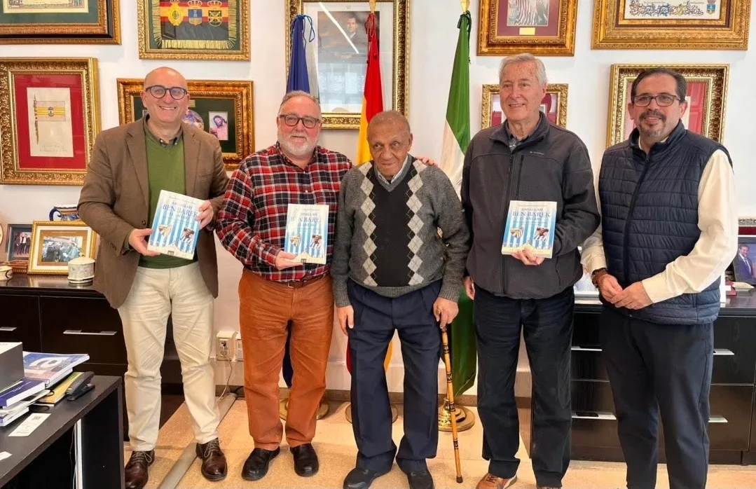 مالقا :    تكريم عبد الله بن مبارك «الأنطاكي» … أسطورة مغربية حية تجمع بين أمجاد الماضي والحاضر ش