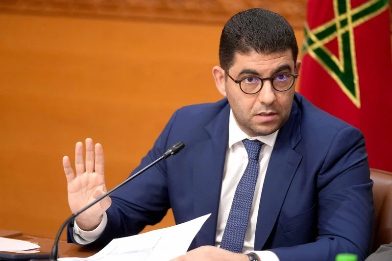 بنسعيد يردّ على اتهامات متداولة ويصفها بحملة تشهير مغرضة