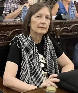 مليلية: سيليا غونثاليث تتهم مستشارة الثقافة بازدواجية الخطاب وتسييس منح الأوسمة