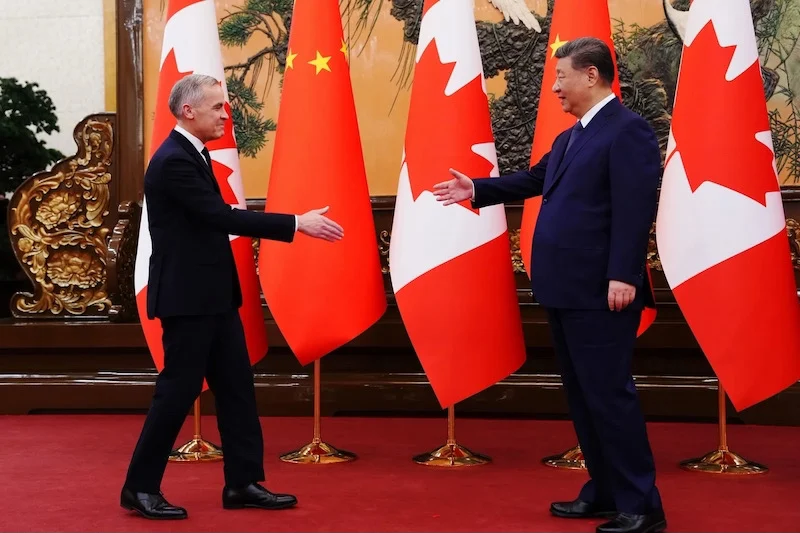 بكين تطمئن: الاتفاق التجاري مع كندا لا يستهدف أطرافاً أخرى