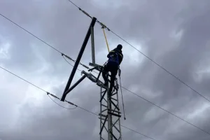 حملة ميدانية تكشف مئات حالات الربط غير القانوني للكهرباء بسيدي سليمان