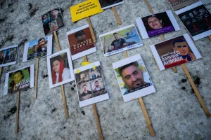 الشرطة الإيرانية تعلن توقيف عدد من قادة الاحتجاجات بعد أسبوعين من التظاهرات